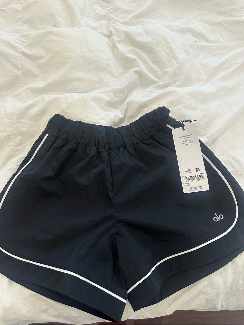 ALO Yoga Black Athletic Shorts with White Piping